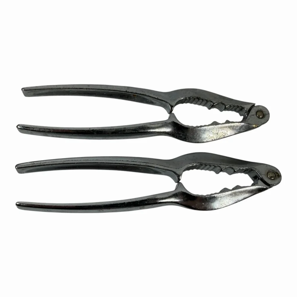 VTG Nut Cracker 6 Inch Seafood Lobster Shellfish Crab Cracker Tool Set Of 2